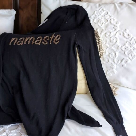 Subtle Luxury "Namaste" Super Soft Black Lightweight Sweater - Picture 9 of 10